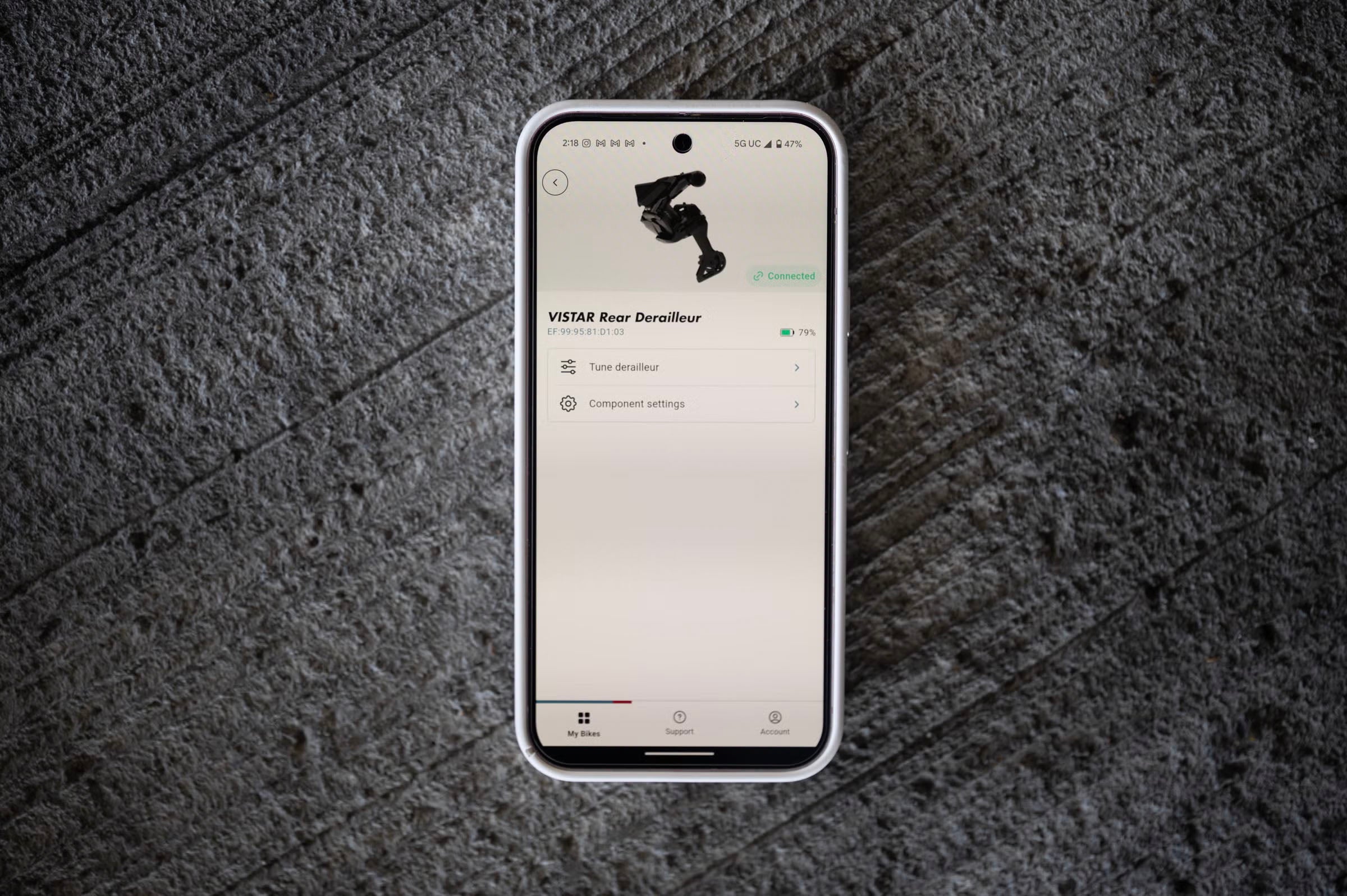 Phone Displaying the VISTAR CMD app
